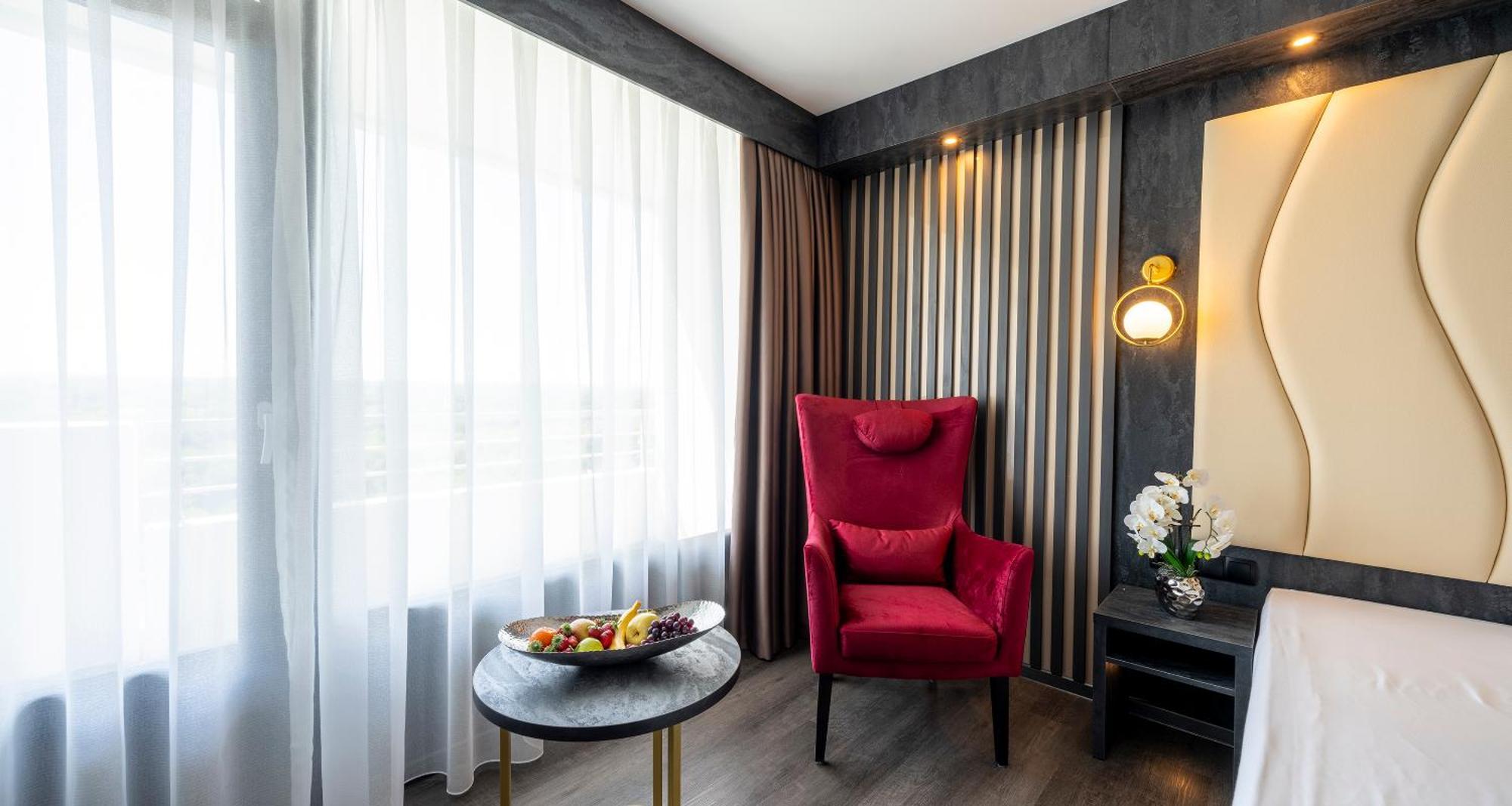 Plaza Hotel Γκελσενκίρτσεν Εξωτερικό φωτογραφία