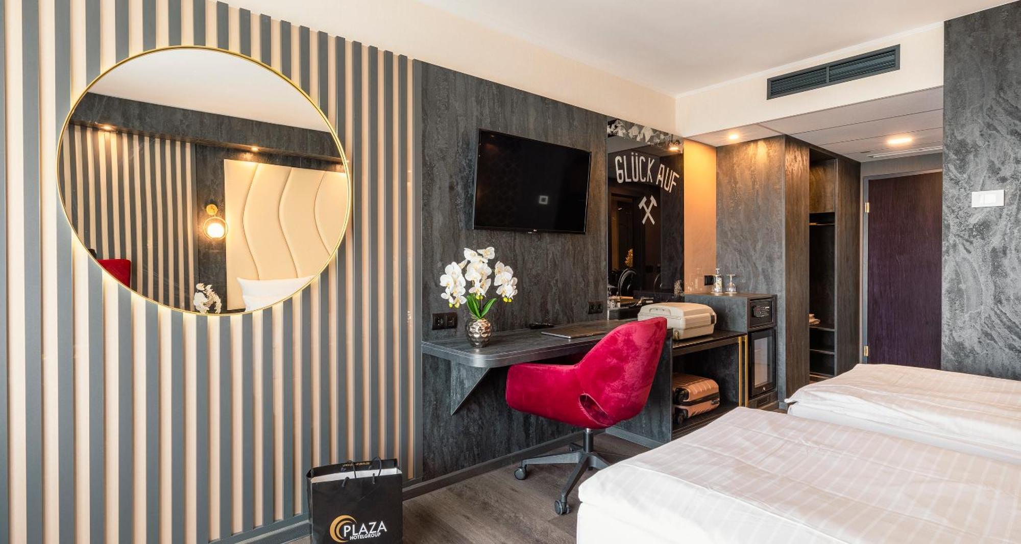 Plaza Hotel Γκελσενκίρτσεν Εξωτερικό φωτογραφία